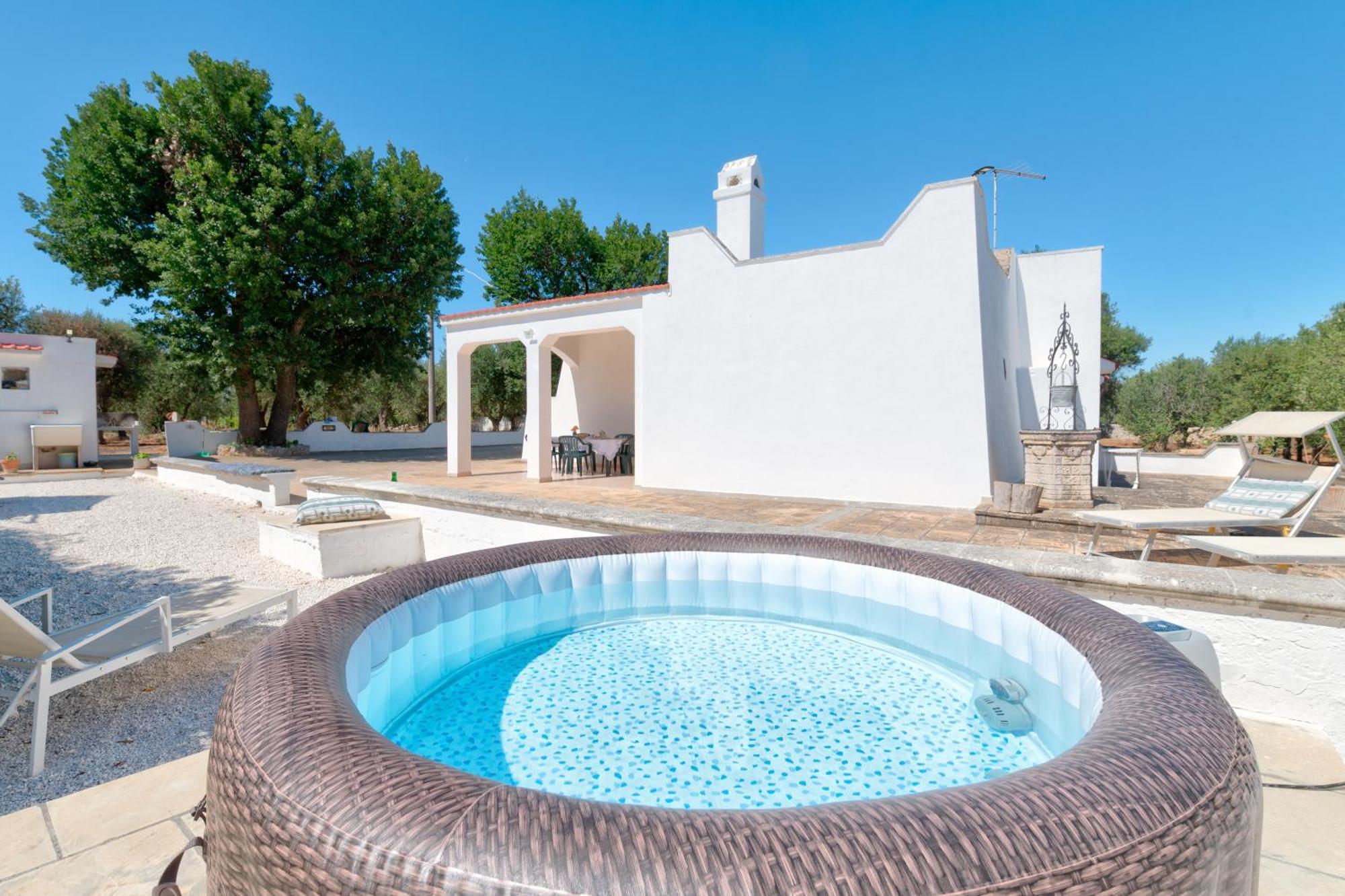 Вілла Trullo La Quercia Остуні Екстер'єр фото